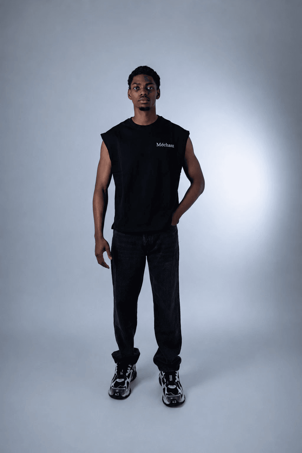 The tank black