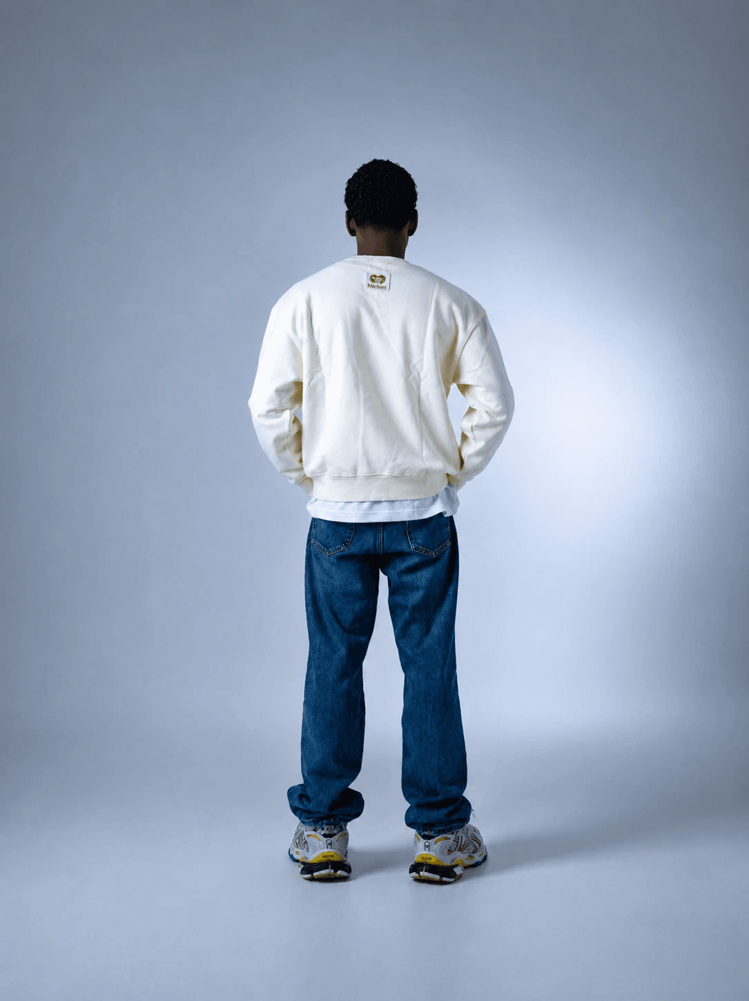 Signature sweater white