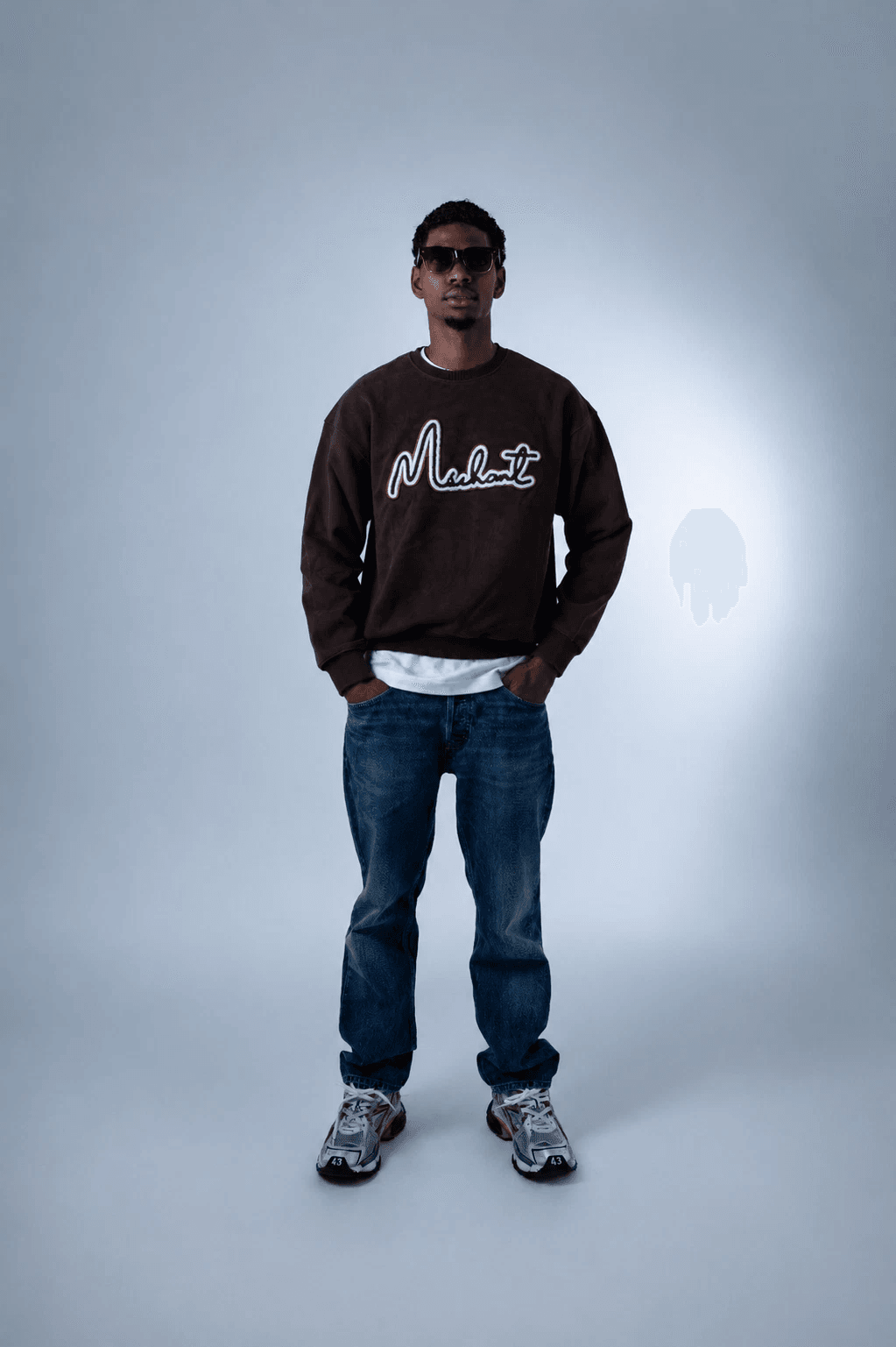 Signature sweater brown