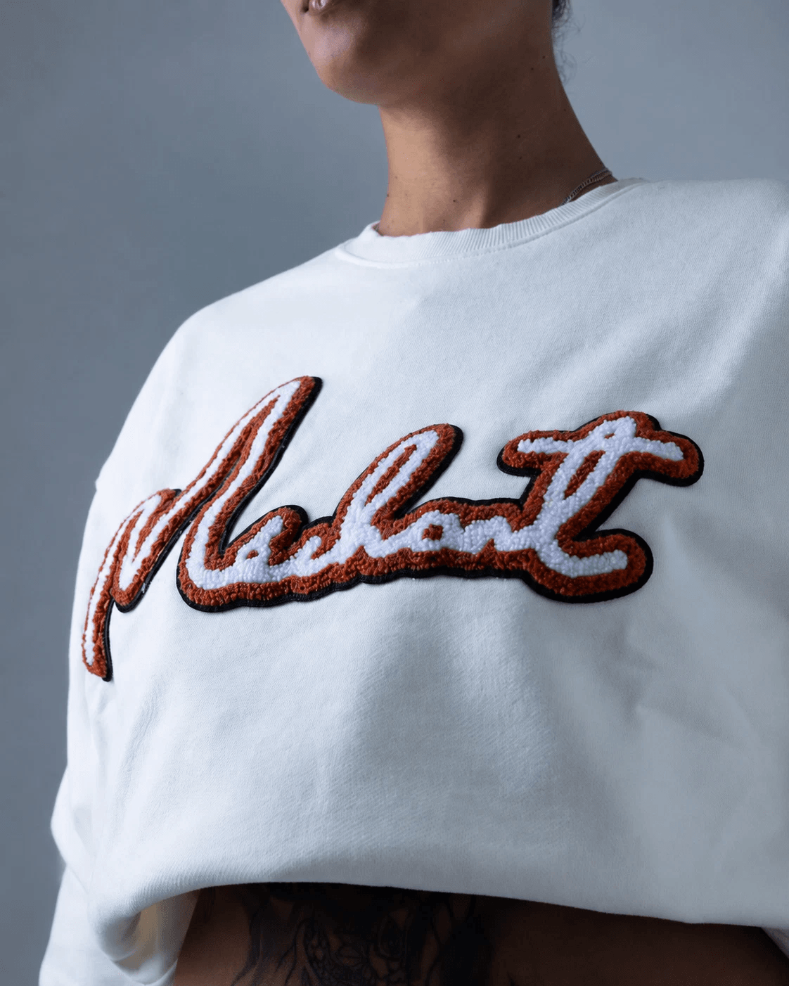 Signature sweater white