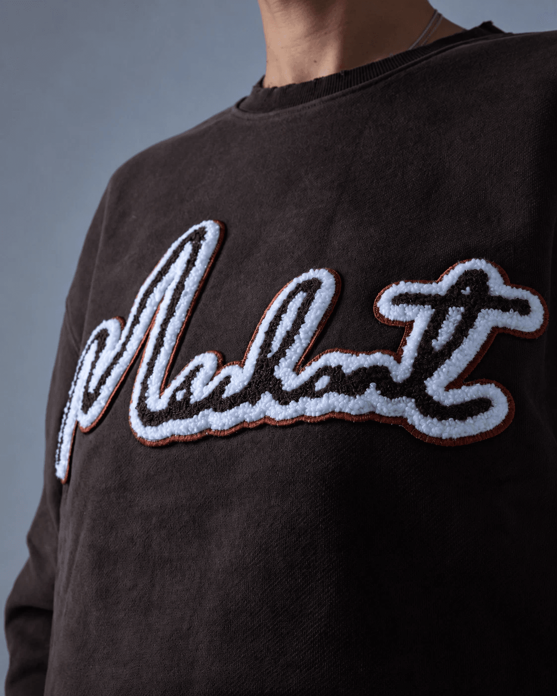 Signature sweater brown