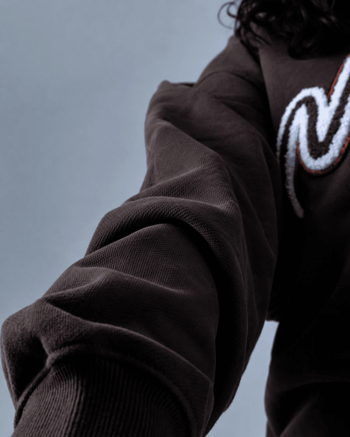 Signature sweater brown